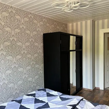 Schönes City-apartment Im Zentrum Mit Balkon! * Hof (Bavaria)