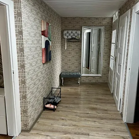 Schoenes City-Apartment Im Zentrum Mit Balkon Apartment Hof (Bavaria)