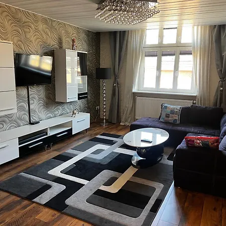 Apartment Schoenes City-Apartment Im Zentrum Mit Balkon *
